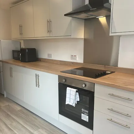 Twenty Eight דירה